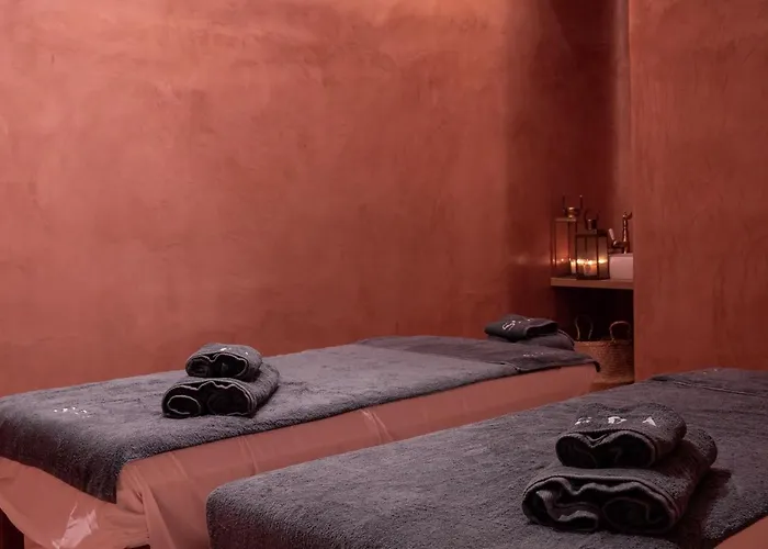 Hotel Koukoumi Vegan Boutique 5*