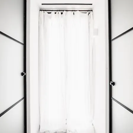 Koukoumi Vegan Boutique 5* Áno Merá