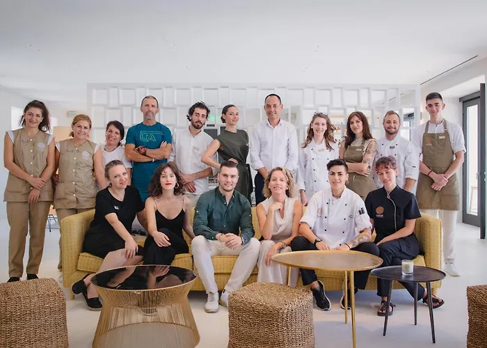 Hotel Koukoumi Vegan Boutique Ano Mera