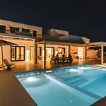 Hotel Koukoumi Vegan Boutique Ano Mera