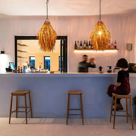 מלון Koukoumi Vegan Boutique 5*