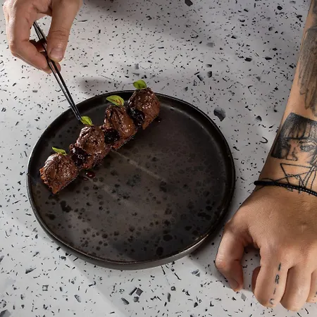 Koukoumi Vegan Boutique 5*