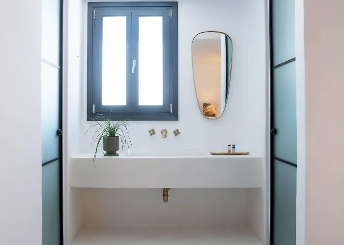 Koukoumi Vegan Boutique