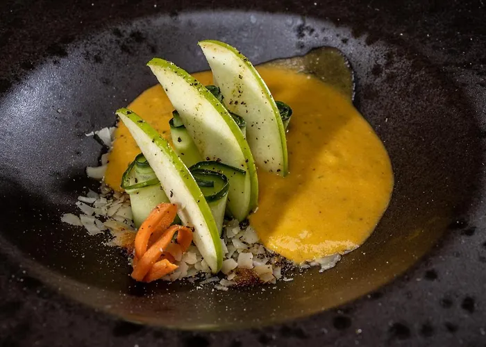 Koukoumi Vegan Boutique Otel Ano Mera